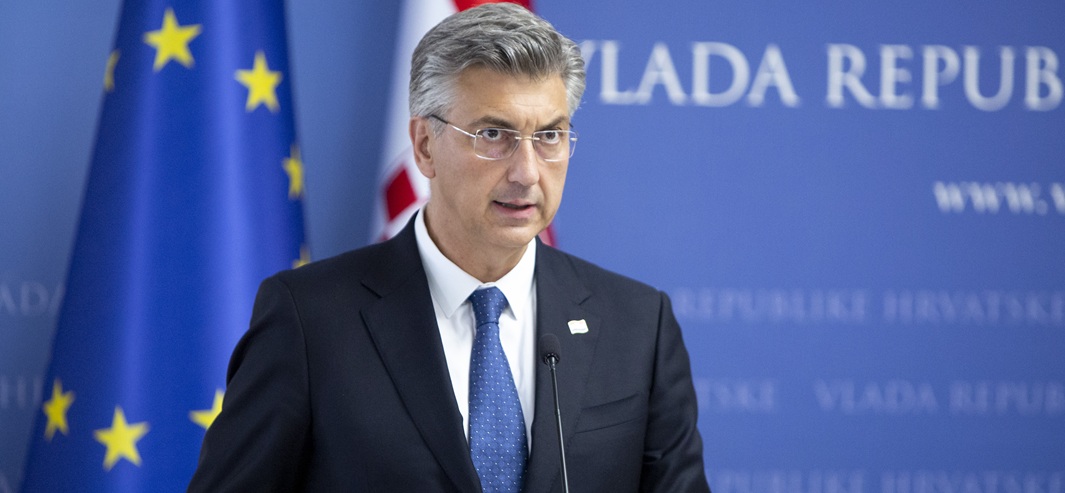 Plenković nakon sastanka parlamentarne većine: Nećemo ustuknuti pred oporbenim lažima o ilegalnom otpadu u Lici!