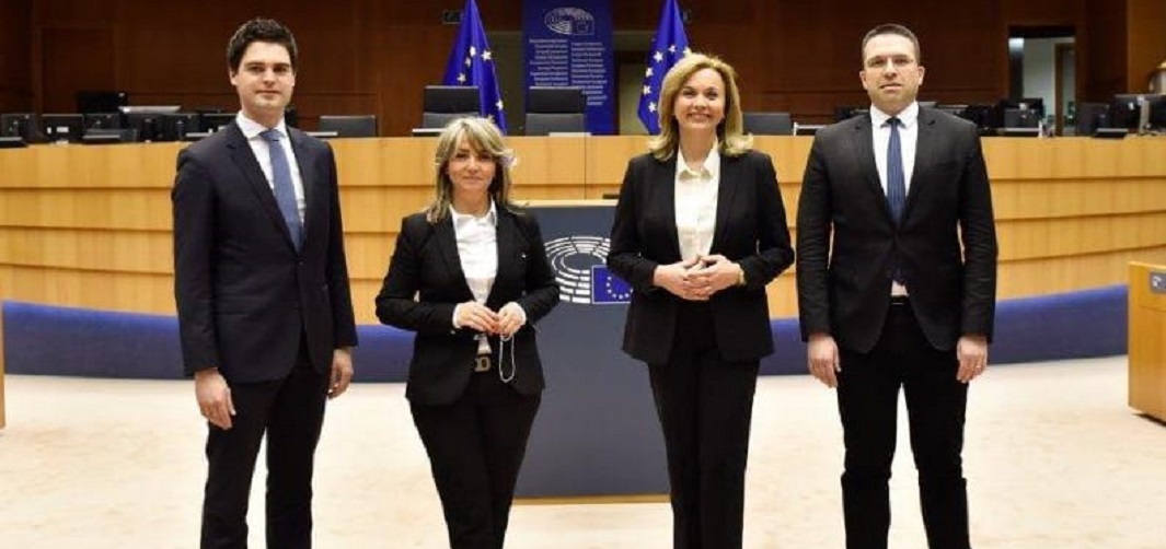 4 zastupnika u Europskom parlamentu - 4 priznanja za njihov angažman