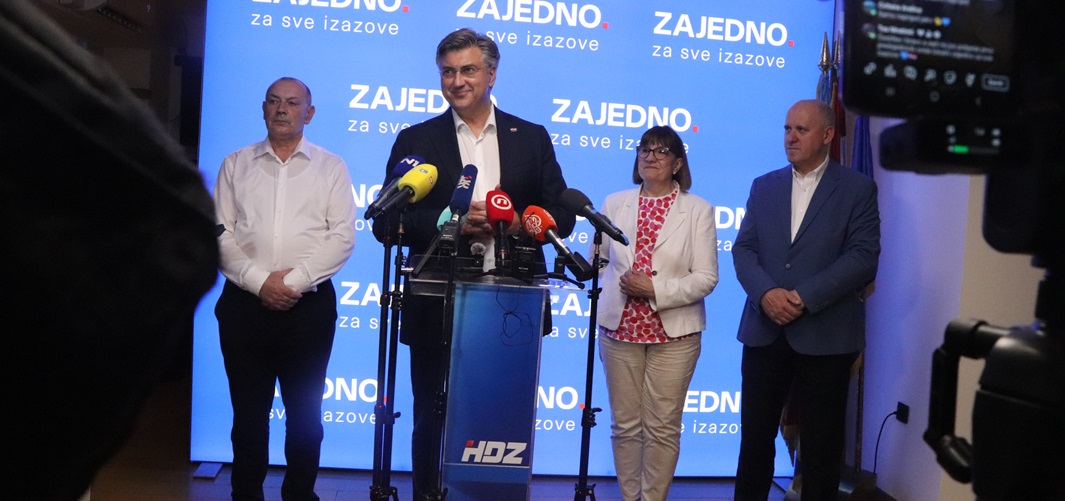Sjajan odaziv članica i članova HDZ-a obvezuje nas da nastavimo predano raditi za boljitak Lijepe Naše, kao i za jačanje najvažnije političke stranke u suvremenoj hrvatskoj povijesti!