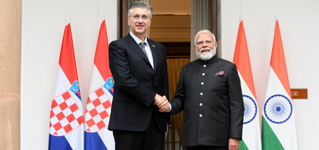 (VIDEO) NEW DELHI. U posjetu najmnogoljudnijoj zemlji & 4. gospodarskoj sili na svijetu!